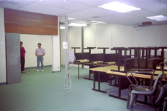 2_labsign1